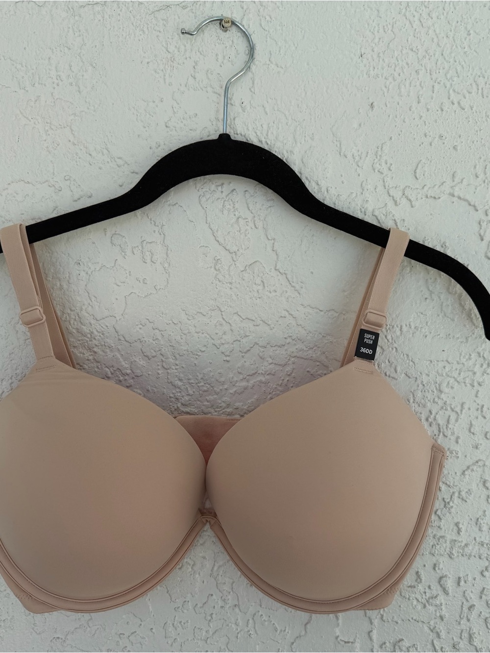 PINK Victoria’s Secret 36DD Nude Super Push Bra with Padding